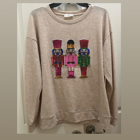 Nutcracker Holiday top - Picture 2 of 4